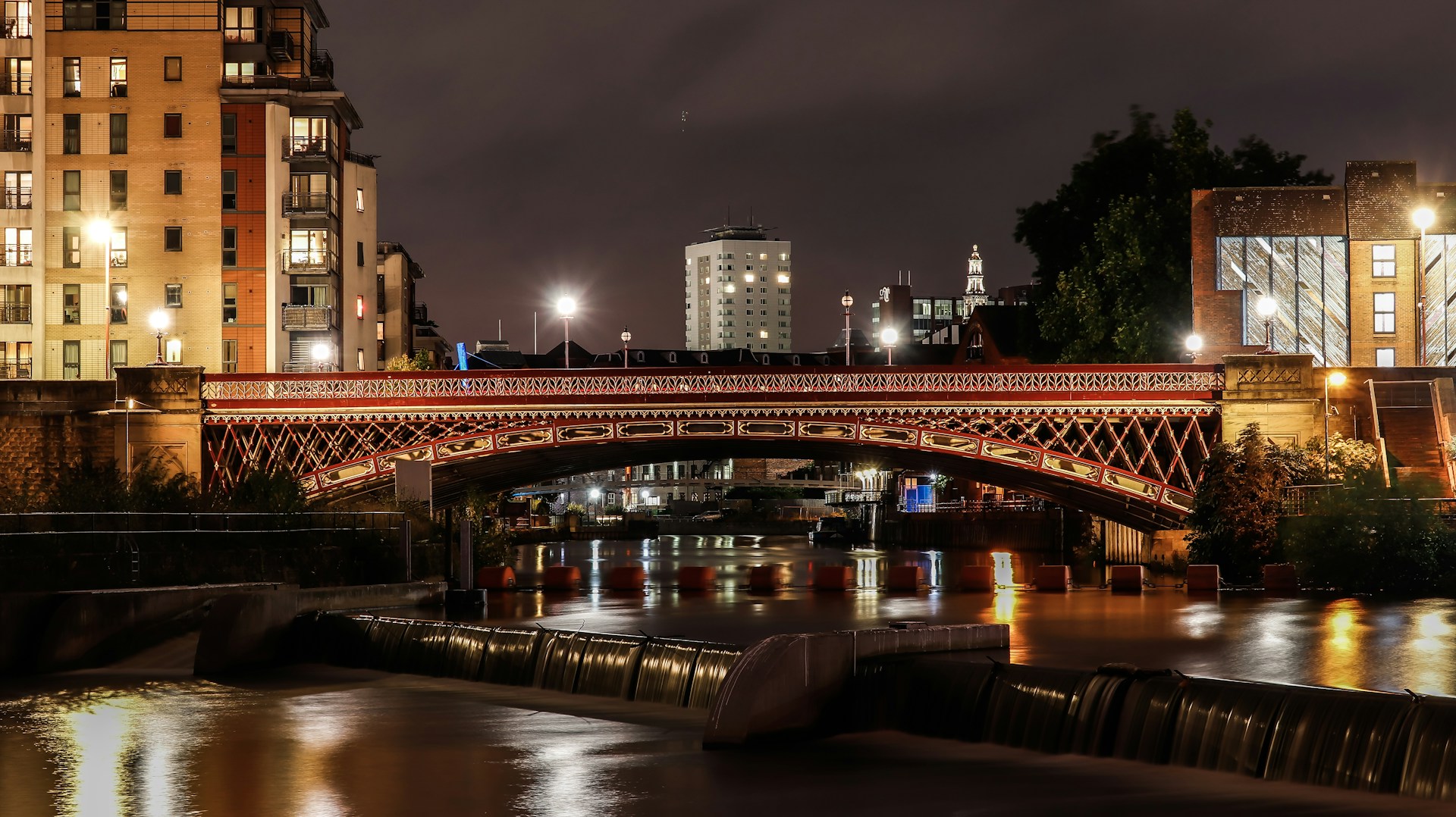 image of leeds at night